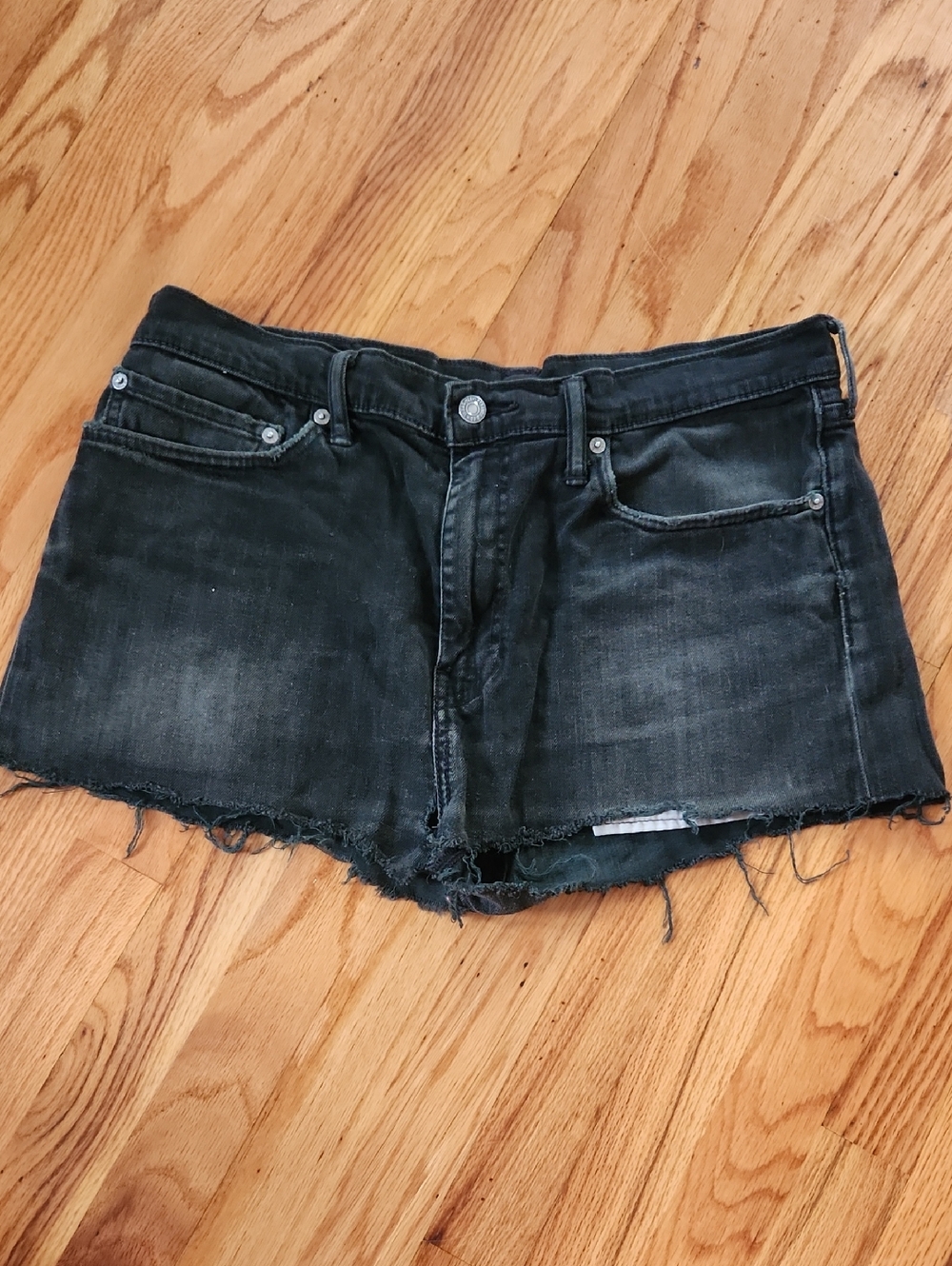Levis Black Cutoff Shorts - 34 Waist
